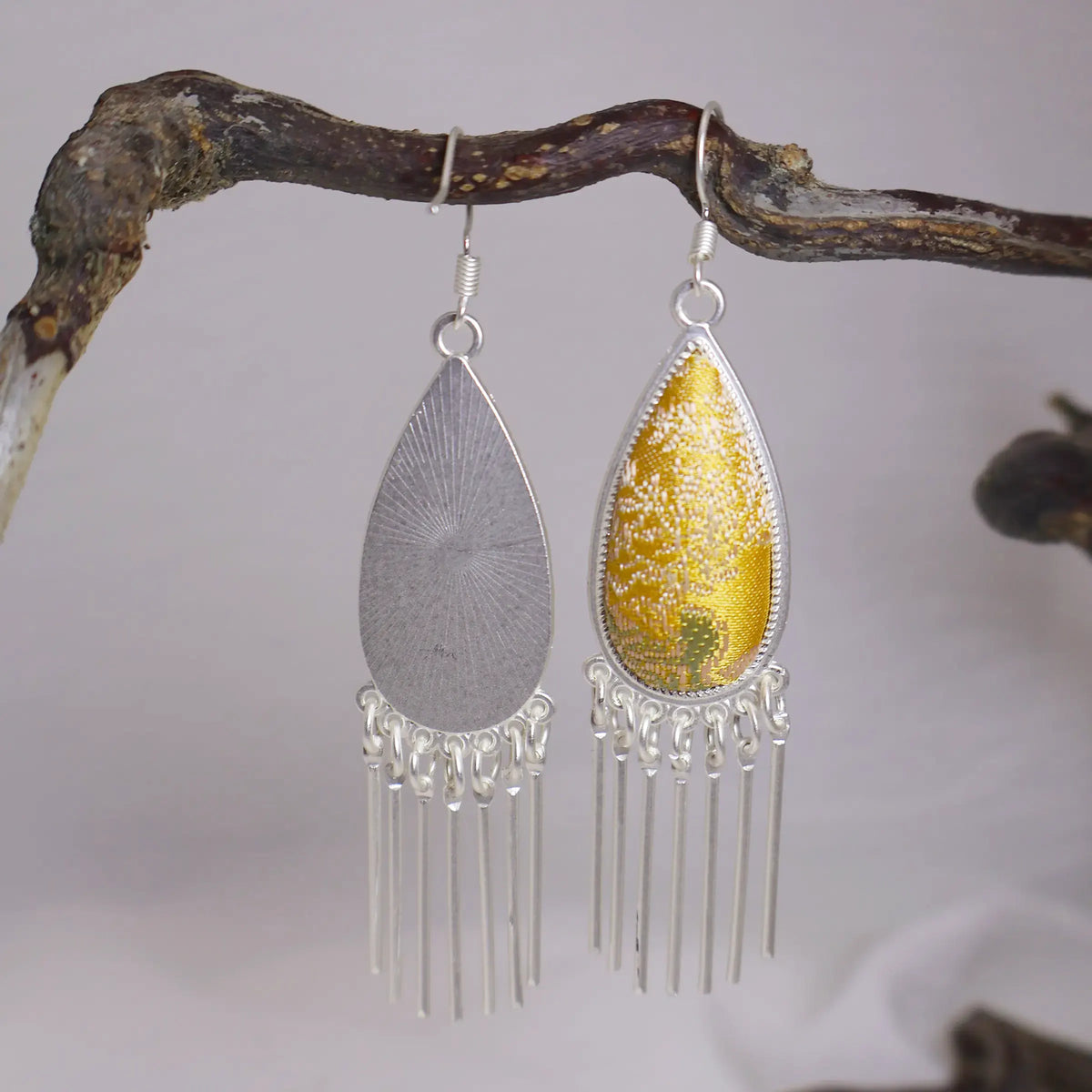 金色年華 - 手作苗銀框宋錦提花水滴耳環