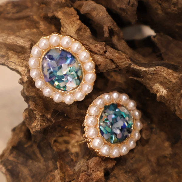 Azure Sea Radiance — Blue-Green Round Pearl-Bordered Stud Earrings